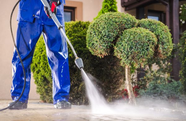 Driveway Cleaning in Tulsa