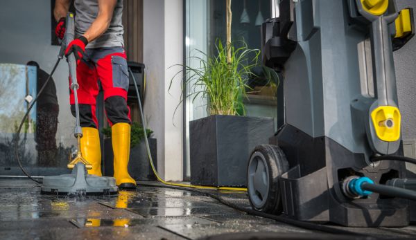 Commercial Pressure Cleaning in Tulsa
