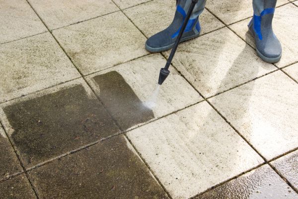Outdoor Concrete Cleaning in Tulsa